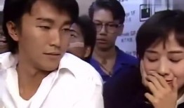 偷吻 在線觀看,在線觀看浪漫愛情故事