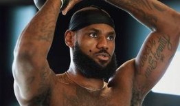 詹姆斯爆料里弗斯視頻,揭秘NBA名帥的嚴苛訓練秘訣