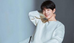 雙男主娛樂圈吃瓜文小說,瓜田里的甜蜜較量