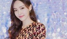 娛樂吃瓜君何泓姍,娛樂吃瓜界的清新小花