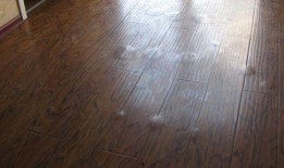 劣質(zhì)地板爆料視頻教程下載,視頻教程帶你識別與防范